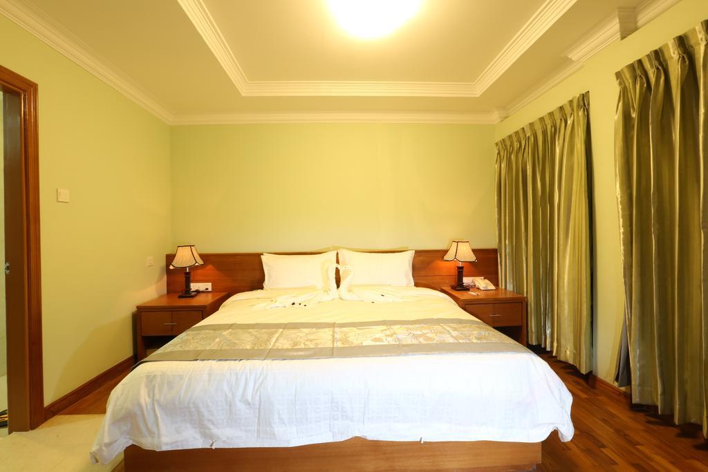 Hotel Royal King Rangun Zewnętrze zdjęcie