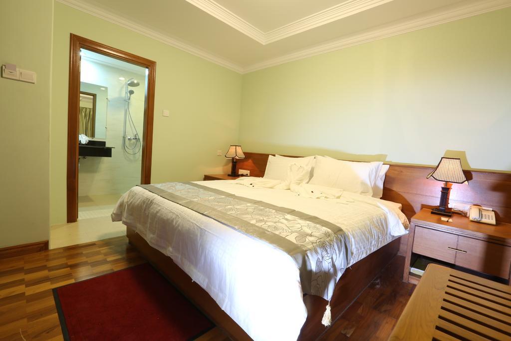 Hotel Royal King Rangun Zewnętrze zdjęcie