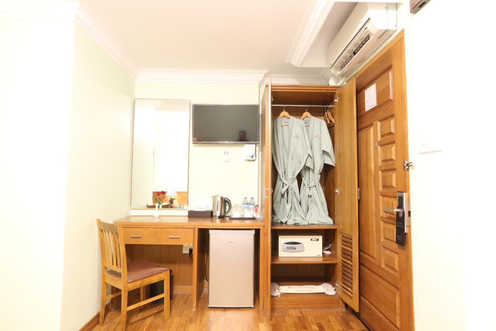 Hotel Royal King Rangun Zewnętrze zdjęcie