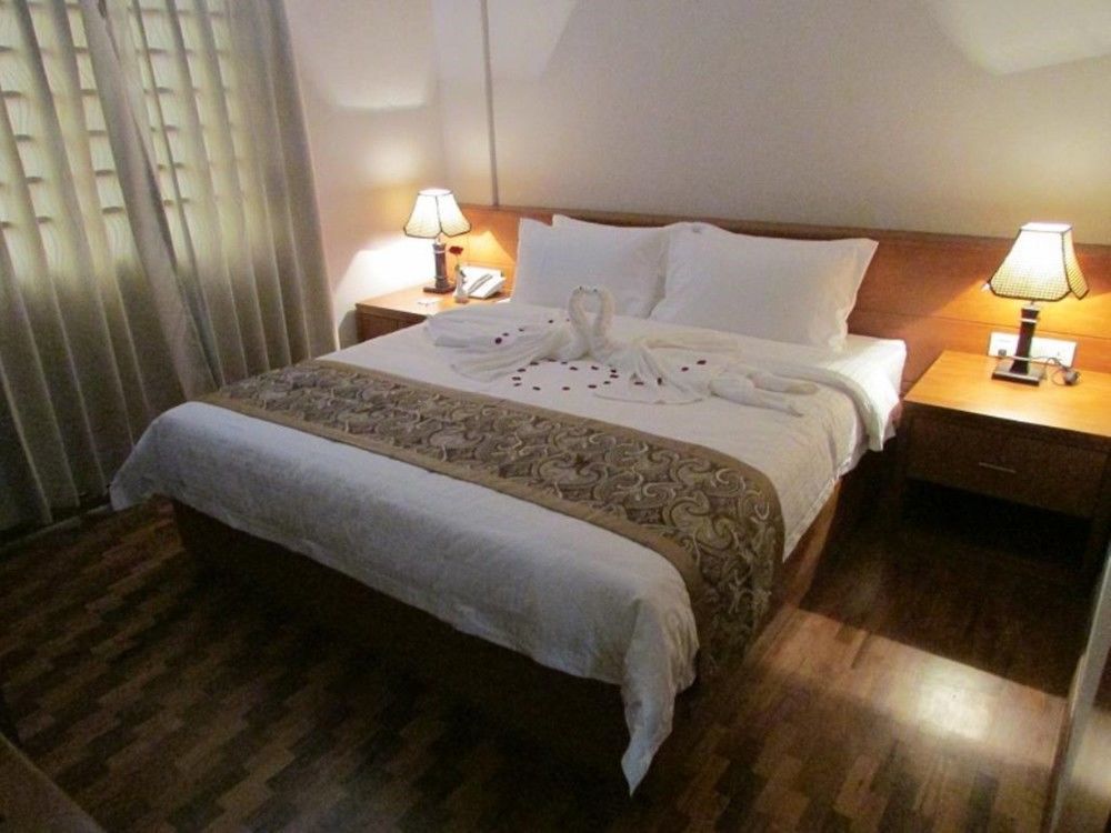 Hotel Royal King Rangun Zewnętrze zdjęcie